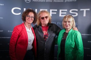 8fae2456ced74516a1641e05a93ca463