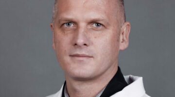 Dr.-Skoran-Laszlo-op5o2x1xmy1l41oebbv6dd2bz5sosawrdvj8mg6yr4