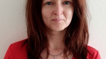 Erdelyi_Katalin_2022-807x1024