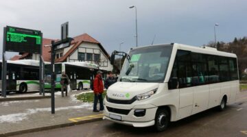 Jt0KR77UDhWSNEuL2fxF71R2Js3t1K8GOqfhpfr0 (1)