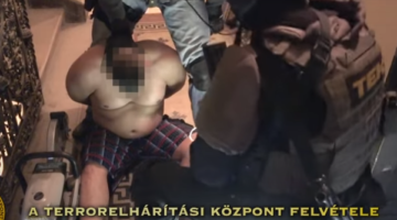 Képernyőkép 2020-10-03 050611