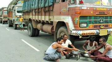 Pit-Stops-and-Poor-Sanitation_11L3H9AmE