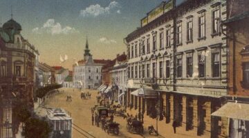 Szchenyi-utca-a-Korona-Szllval