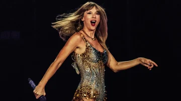 Taylor-Swift-Eras-Tour-SoFi-Stadium-GettyImages-1585502241-H-2023
