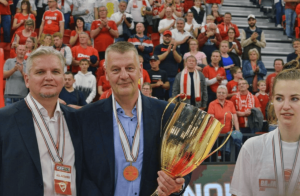 a dvtk sikerei koteleznek minket interju szabo tamassal a dvtk fotitkaraval friss 1120