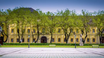 apor vilmos katolikus főiskola váci főépület