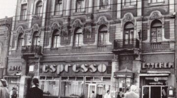 aranycsillag_hotel_polonia_etterem_1994
