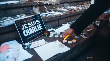 b7e948f72c504d0e93f21b829b2fe1e4