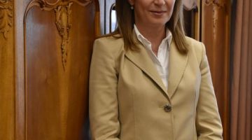 b8fd591649a44b5cbc41332a349d2da0