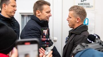 c43ec35702b843adbc4c57085eed51d5