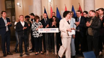 c762eb0e fe39 45bb a63b 0b3f6c9c4300