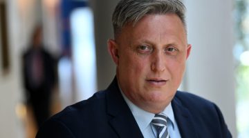 e3d242c8 e53a 4184 8469 c1922b0ccb0c