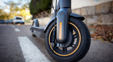 Electric,Scooter,On,The,Road