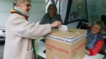 elovalasztas_211011_ja_3