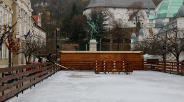erzsebet_ter_jegpalya_locsolas_231127_ja-1
