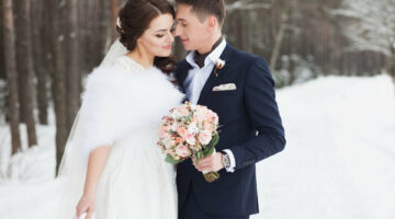 Beautiful wedding couple outdoor in winter