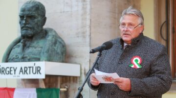faklayas_felvonulas_230314_ja-16