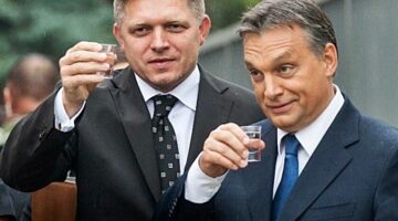 fico-felmagasztalta-orbant-es-gratulalt-neki_239409
