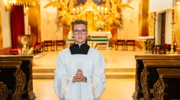 fodor andras papnovendek portre 250714 web hcs.jpg