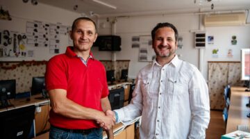 iCentre_opalyi_adomanyozas