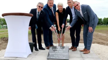 infogoup_alapkoletetel_220602_ja-17