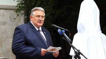 jenbach_bela_szoboravato_240511ml-16