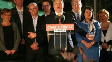 orbántátottszájjal