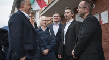 6qcS2vpuuYfju8bQs 1 copy