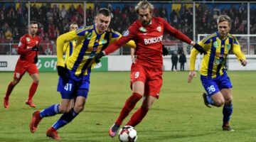 Az elso gol