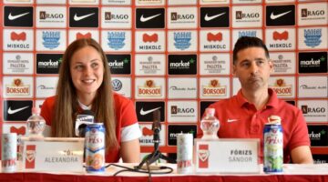 Tortenelmet irhatunk csutortokon friss sajtotajekoztato dvtknoi magyarkupa 1120