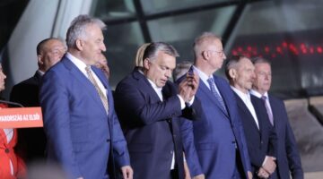 7JI9Ruucyuw9kSUys