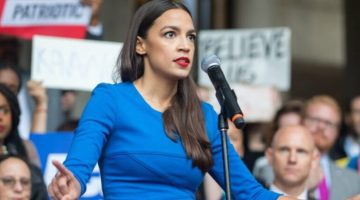 ocasio cortez 900x425 1