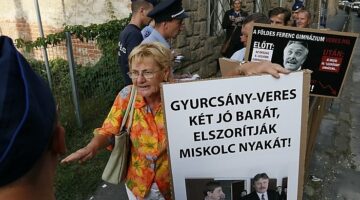 kepek20190608_2019_09_12_mikom_tuntetes_jobbik_dk_190911_vcs_8