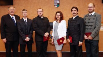 74505673 10221482888601340 1896201565530750976 o