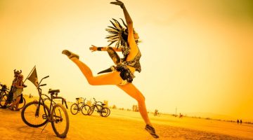 8497810-R3L8T8D-1000-Burning-Man-Day-2-Part-2474of887-X3