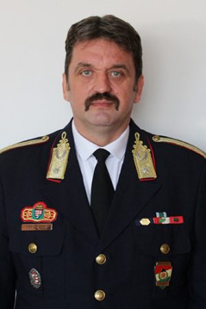 liptakattila portre 500 1