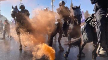 lovasrendorok-fust-tuntetes-lovak