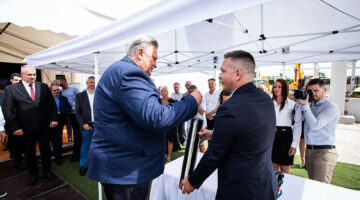 mercedes_benz_szalon_alapkoletetel_230725_hcs-15