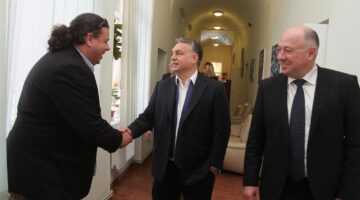 orban_viktor_mikom_150421_ja_18