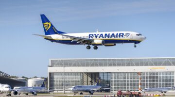 ryanair-gd88e9989e_1920