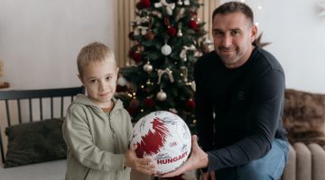 sági dominik karácsony