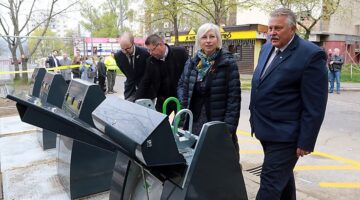sullyesztett_kuka_atado_230413_ja-13_0