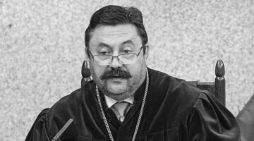 szalay_peter_alkotmanyjogasz