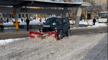szo lada niva hoeke miskolc b24 260110