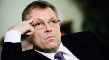 2010. november 25. Matolcsy György interjú.Fotó: Kocsis Zoltán