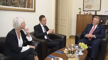 verespal_csoborkatalin_szijjartopeter_20200918_minap